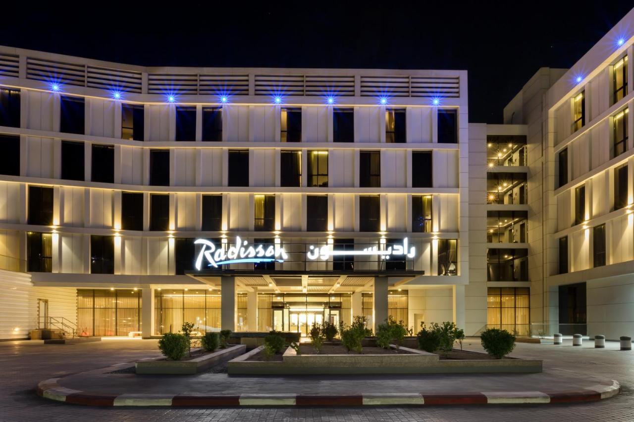 Radisson Hotel & Apartments Dammam Industrial City Ngoại thất bức ảnh