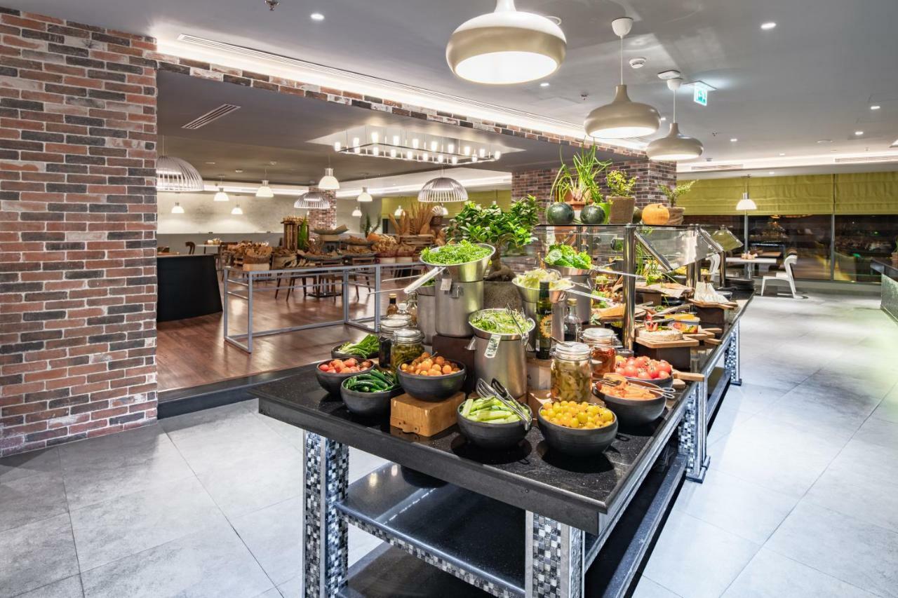 Radisson Hotel & Apartments Dammam Industrial City Ngoại thất bức ảnh