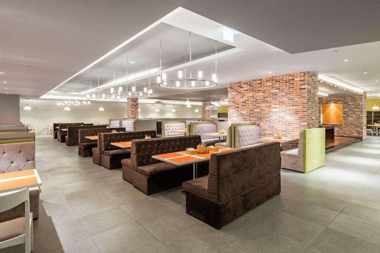 Radisson Hotel & Apartments Dammam Industrial City Ngoại thất bức ảnh
