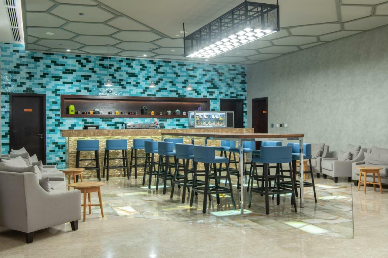 Radisson Hotel & Apartments Dammam Industrial City Ngoại thất bức ảnh