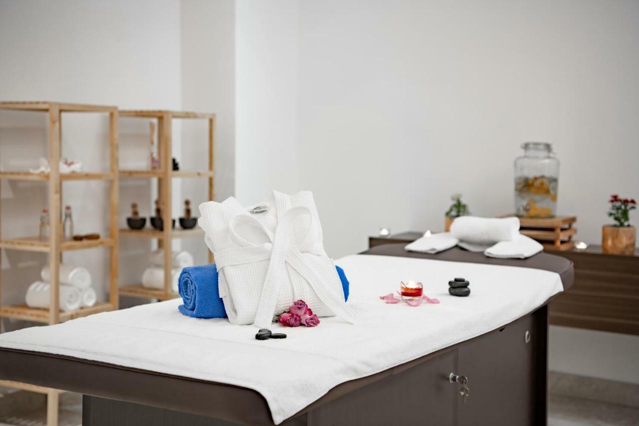 Radisson Hotel & Apartments Dammam Industrial City Ngoại thất bức ảnh