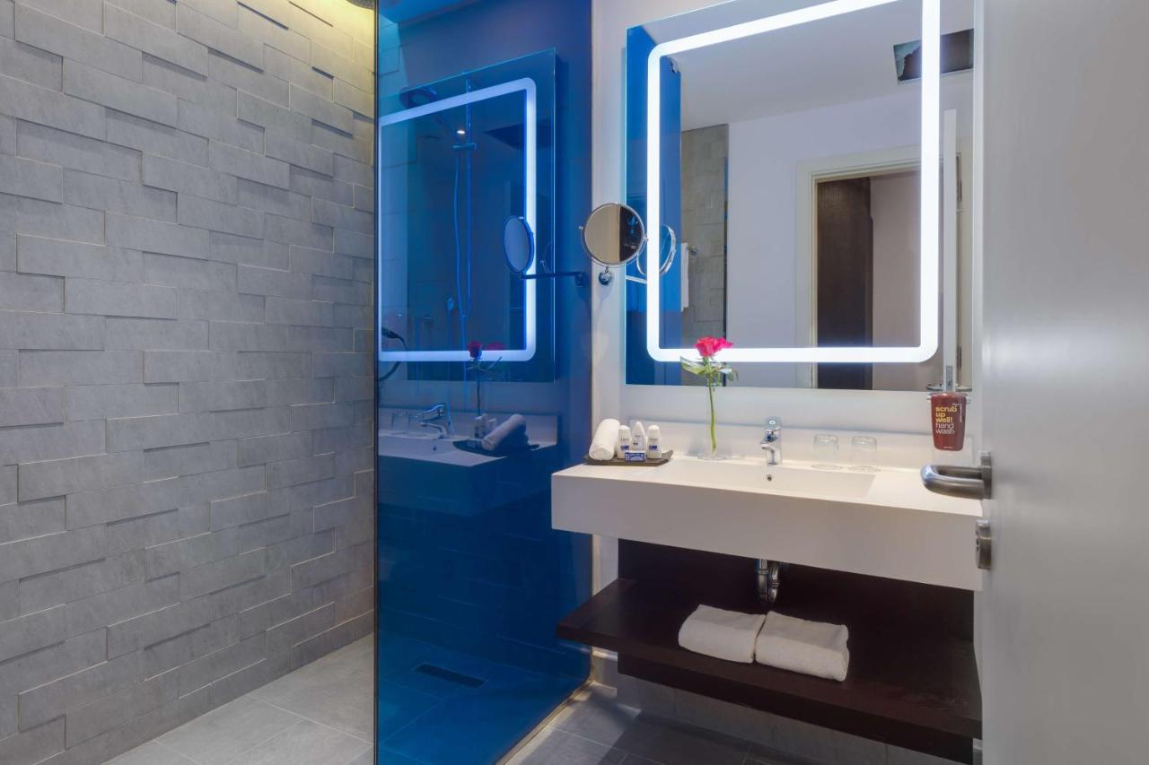 Radisson Hotel & Apartments Dammam Industrial City Ngoại thất bức ảnh